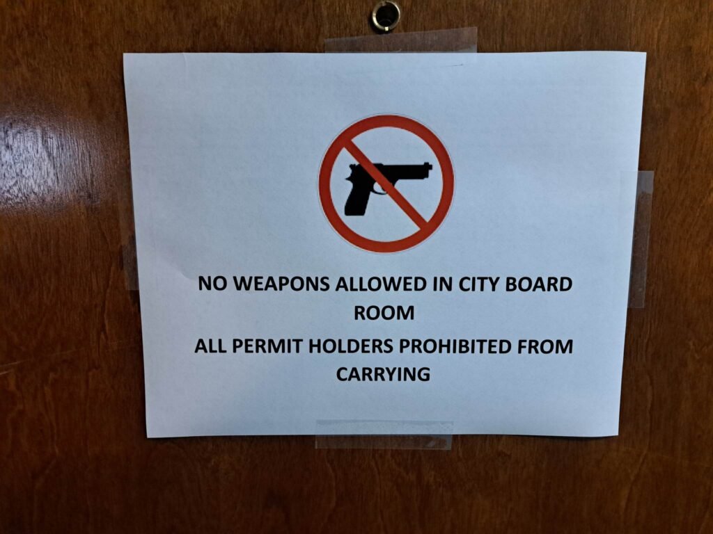 Espy: Citizens not allowed to bring weapons to boardroom