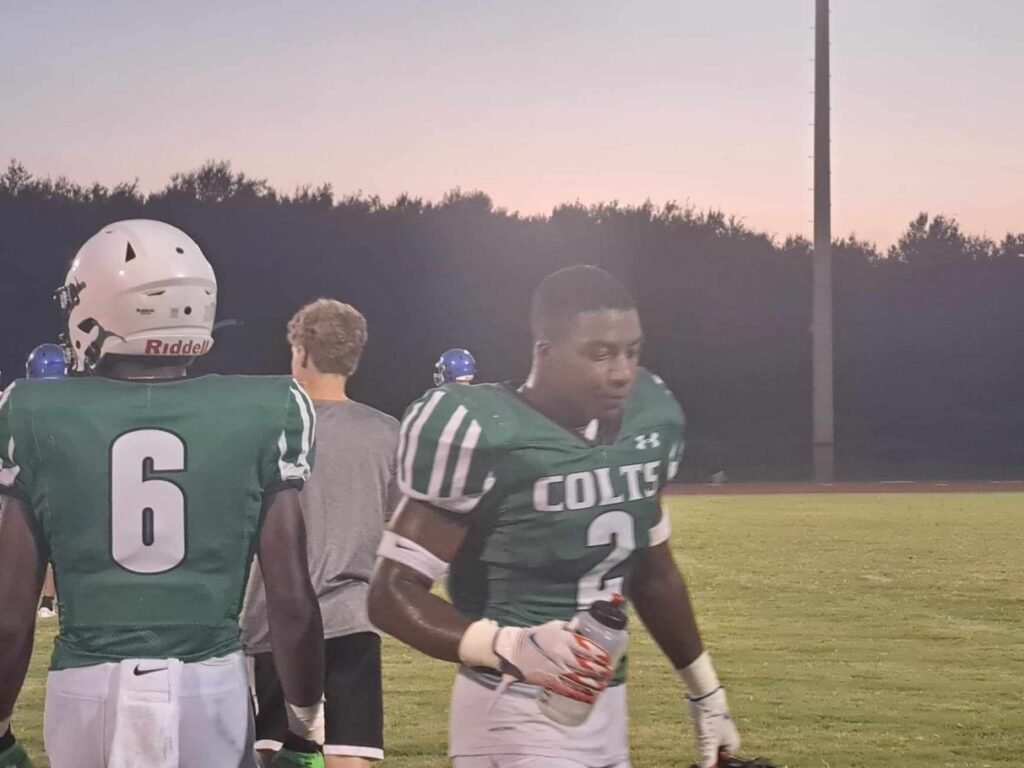 Lee Academy drops season opener at Pillow, 24-21