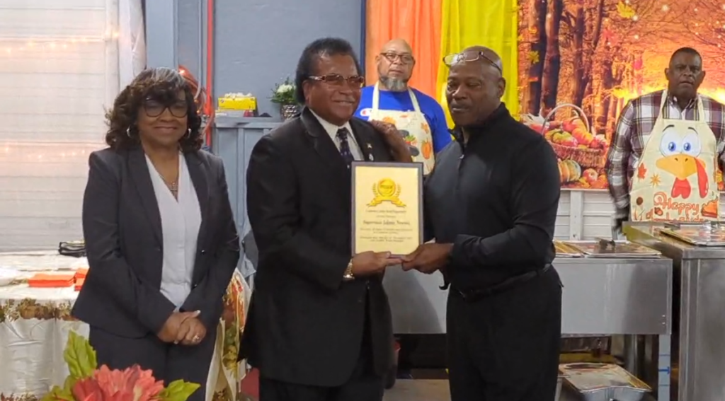 County Road Manager Griffin recognizes Supervisors Newson, Lee for years of service