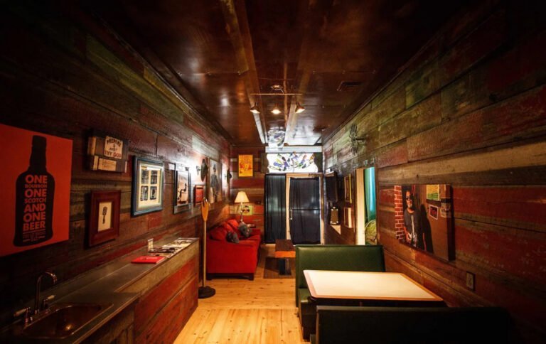 Local Business Spotlight of the Week: The Hooker Hotel