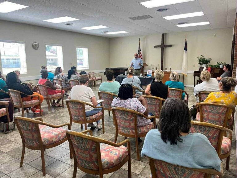 Flowers Manor Hosts Informative Lunch and Learn on Heirs Property